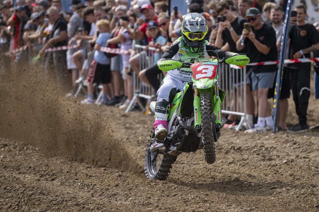 Punaisesta tankista Team Greeniin: Kawasakin motocross tarina