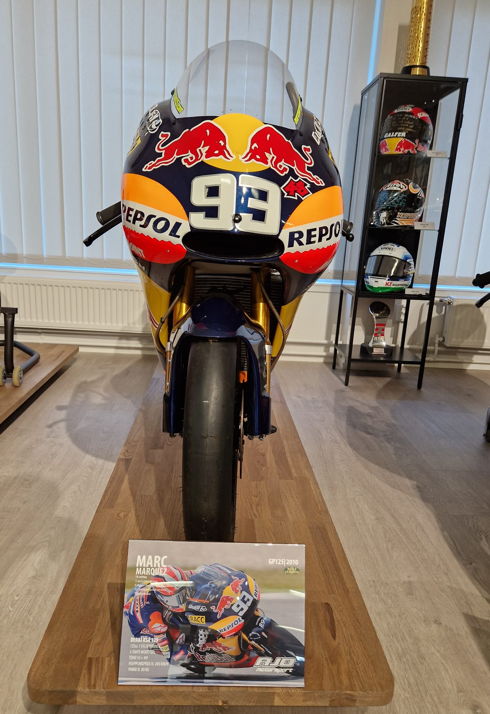 Marc Marquezin 125 cc voittopyörä vuodelta 2010